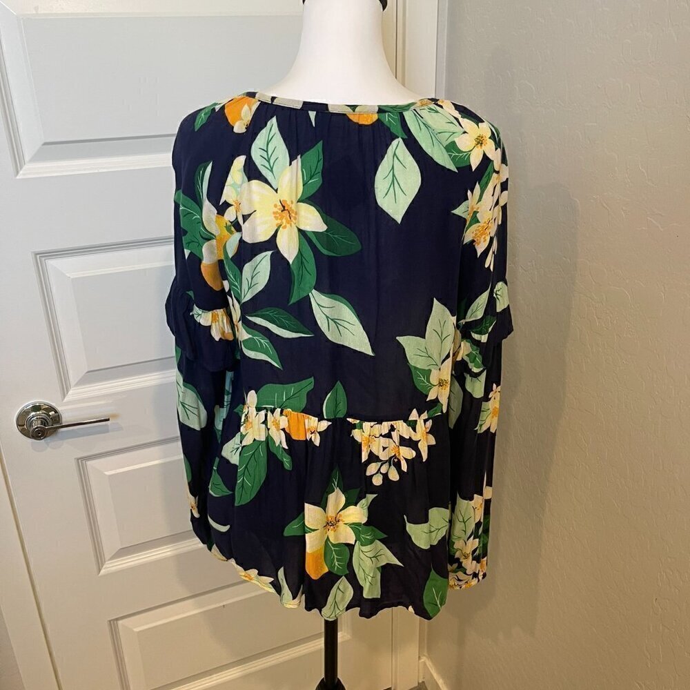 Old Navy Babydoll Peasant Top in Blue Floral - Size Medium - NWOT (326) - Picture 11 of 12